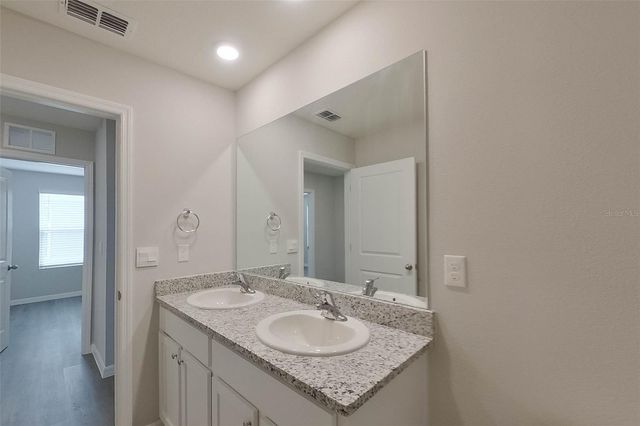 8641 SW 43RD TERRACE, Ocala, FL 34476