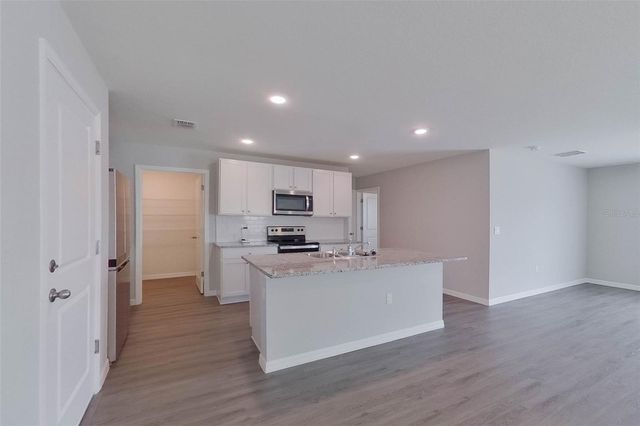 8641 SW 43RD TERRACE, Ocala, FL 34476