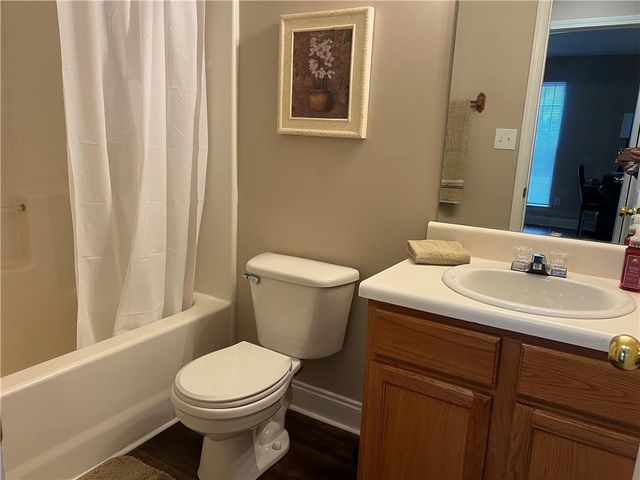 97 Kensington Court, Commerce, GA 30529