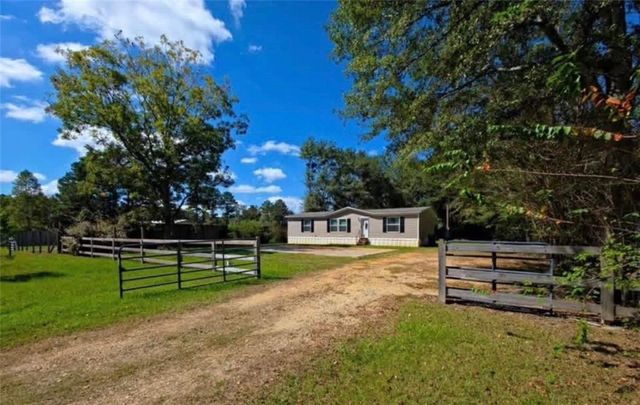 5048 Schillinger Road S, Mobile, AL 36619