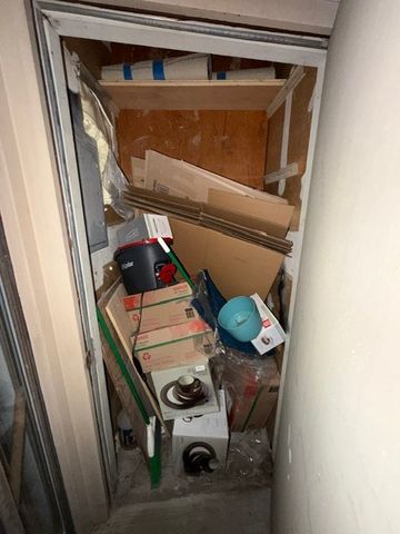 2216 Country Club Drive 25, Woodridge, IL 60517