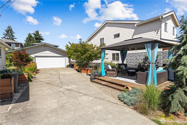 10611 2nd Place SW, Seattle, WA 98146