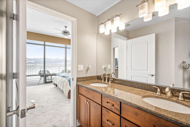 400 Riverboat Row, 705, Newport, KY 41071