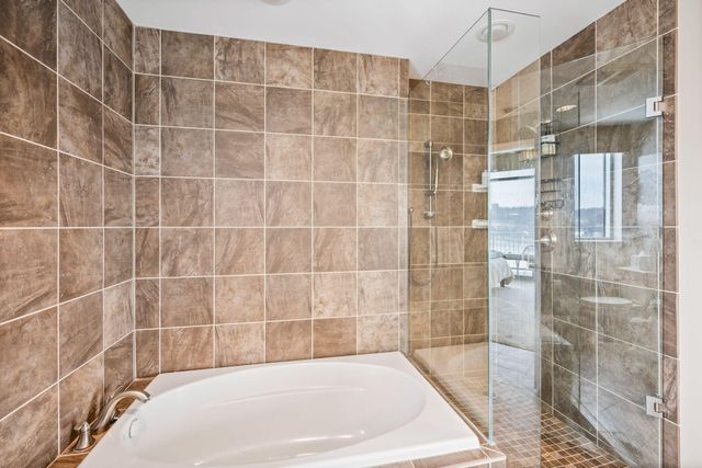 400 Riverboat Row, 705, Newport, KY 41071