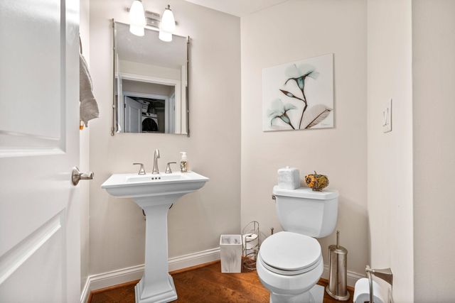 400 Riverboat Row, 705, Newport, KY 41071