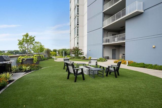 400 Riverboat Row, 705, Newport, KY 41071