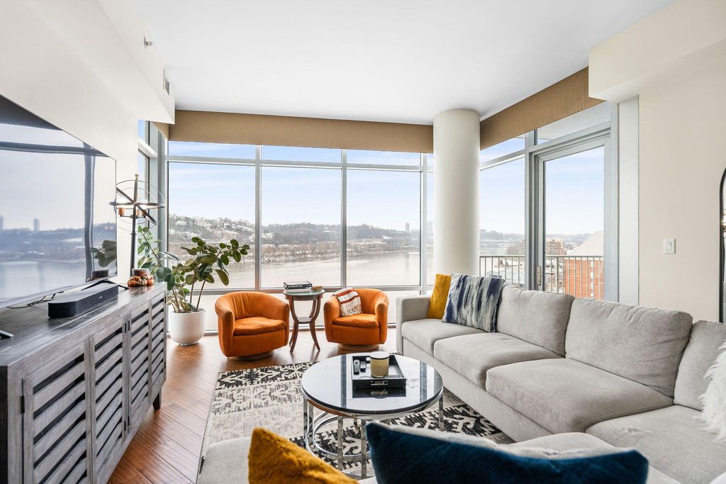 400 Riverboat Row, 705, Newport, KY 41071