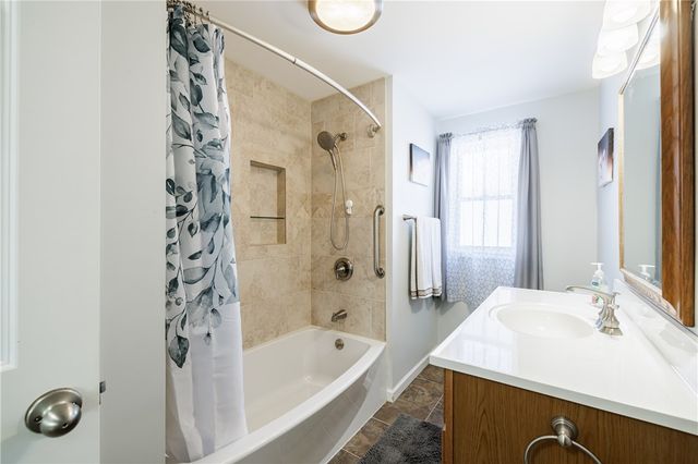 3695 Lyell Road, Gates, NY 14606