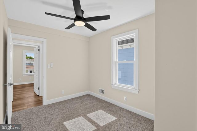 470 N TYSON AVE, Glenside, PA 19038