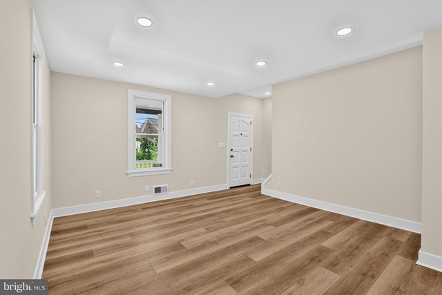 470 N TYSON AVE, Glenside, PA 19038