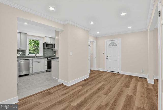 470 N TYSON AVE, Glenside, PA 19038