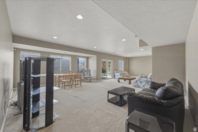 2087 E AUTUMN FIELDS LN, Draper, UT 84020