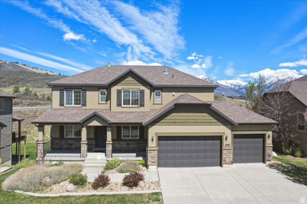 Image 3 of property listing at 2087 E AUTUMN FIELDS LN, Draper, UT 84020