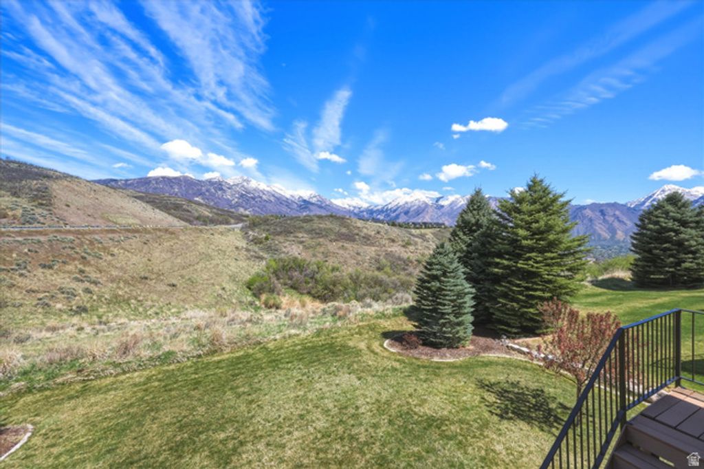 Image 56 of property listing at 2087 E AUTUMN FIELDS LN, Draper, UT 84020