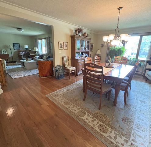 1401 N 4th Street, Montevideo, MN 56265