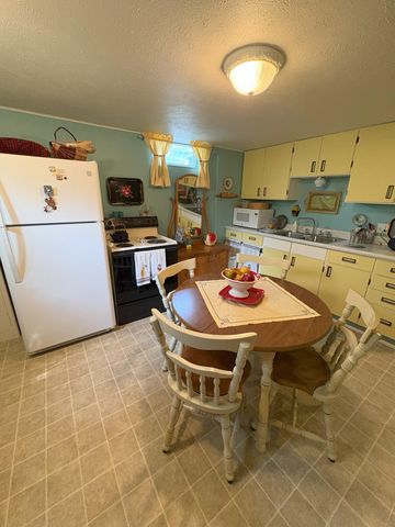 1401 N 4th Street, Montevideo, MN 56265