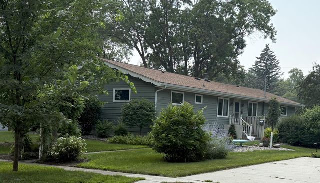 1401 N 4th Street, Montevideo, MN 56265