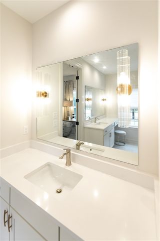 9636 GRAYS MEADOW DR, Cordova, TN 38018