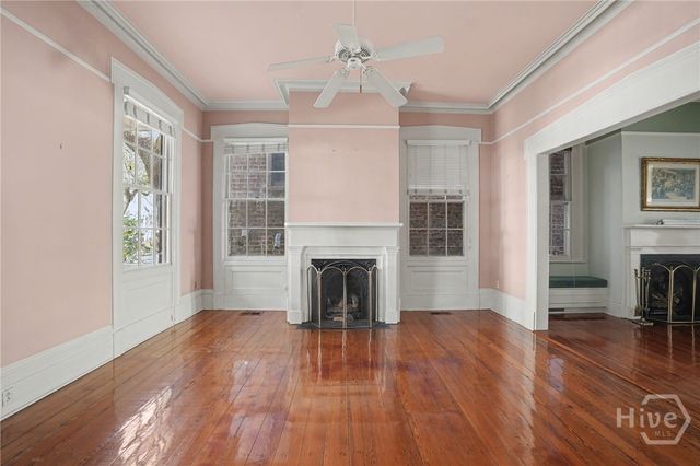 205 W Jones Street, Savannah, GA 31401