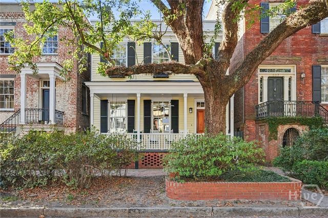 205 W Jones Street, Savannah, GA 31401