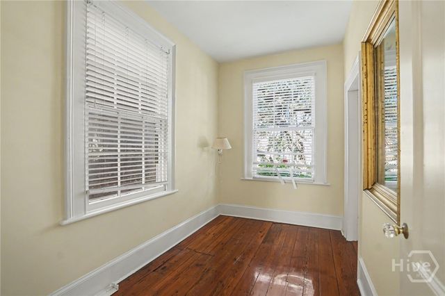 205 W Jones Street, Savannah, GA 31401