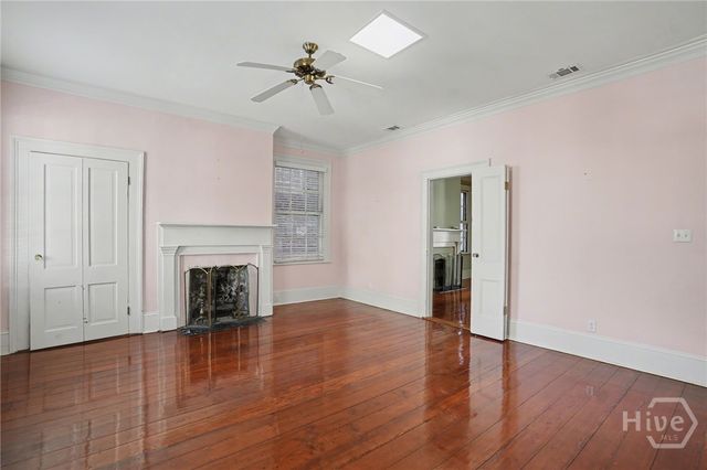 205 W Jones Street, Savannah, GA 31401