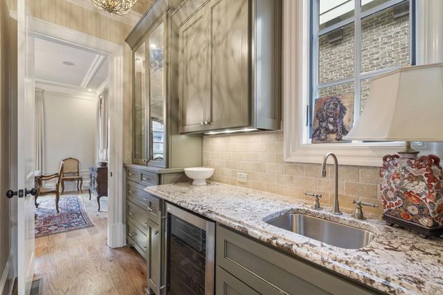 3769 Paces Lookout Circle, Atlanta, GA 30339