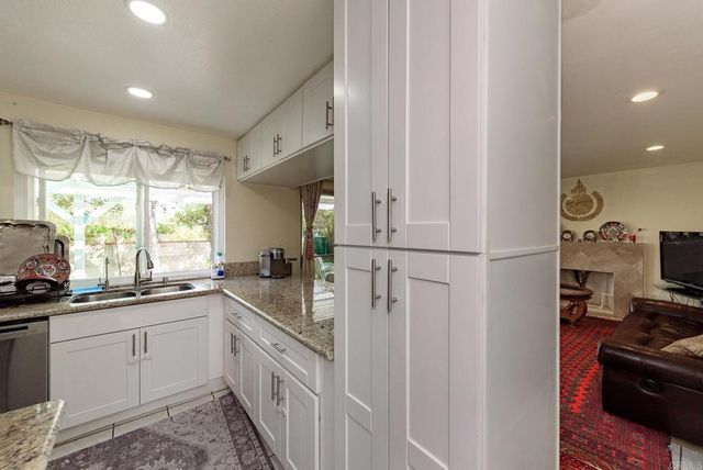 9378 Twin Mountain Circle, Mira Mesa, CA 92126