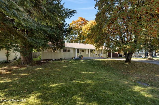 704 S Merton Ave, Sandpoint, ID 83864