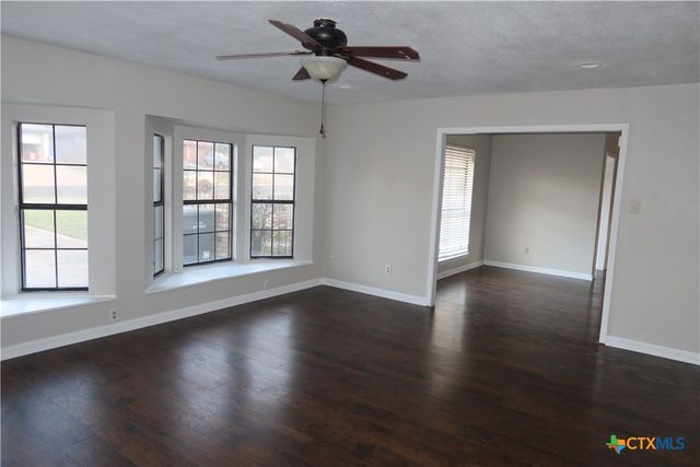 809 N 23rd Street, Copperas Cove, TX 76522