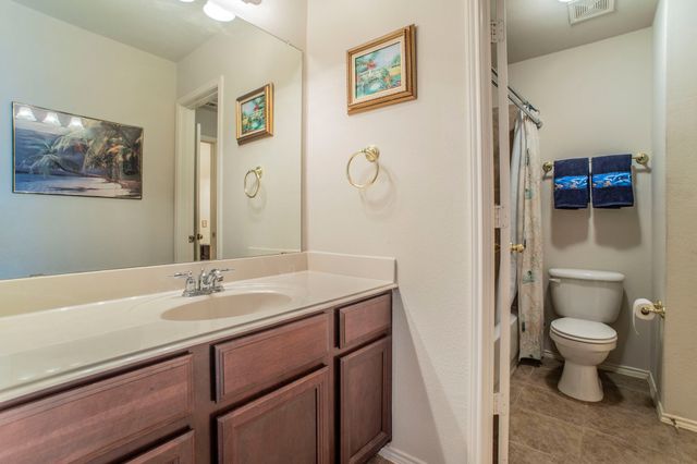 2335 Shackleford Trail, Grand Prairie, TX 75052