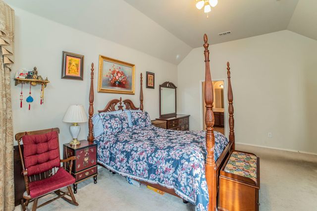 2335 Shackleford Trail, Grand Prairie, TX 75052