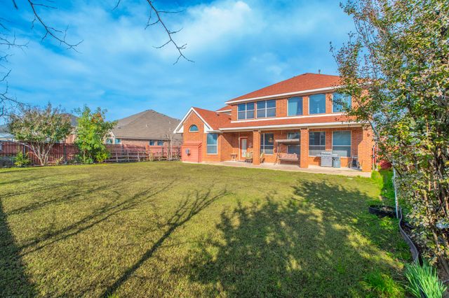 2335 Shackleford Trail, Grand Prairie, TX 75052