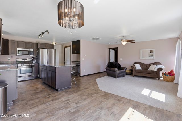 13720 N Corrigan ST, Rathdrum, ID 83858