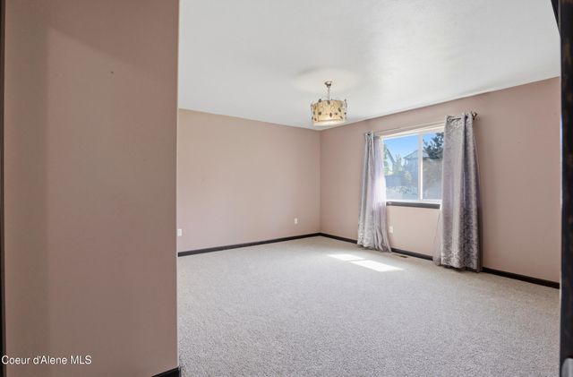 13720 N Corrigan ST, Rathdrum, ID 83858