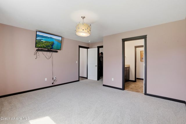 13720 N Corrigan ST, Rathdrum, ID 83858