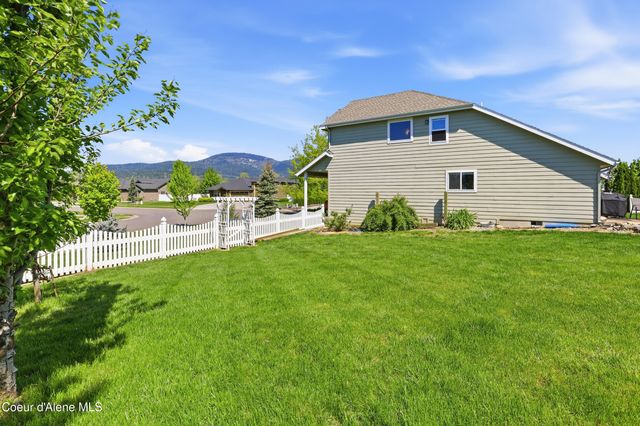 13720 N Corrigan ST, Rathdrum, ID 83858