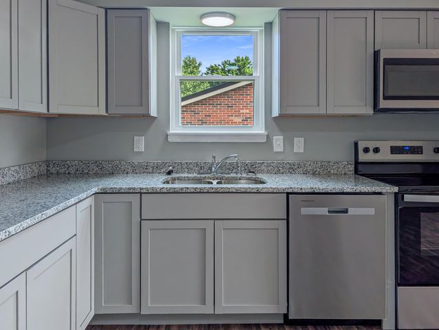 118 Kingsway Drive, Nicholasville, KY 40356