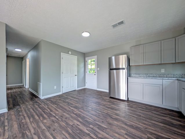 118 Kingsway Drive, Nicholasville, KY 40356