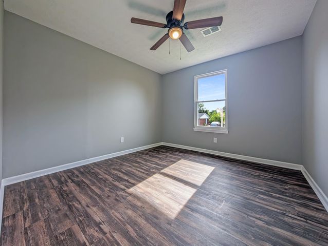 118 Kingsway Drive, Nicholasville, KY 40356