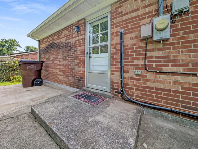 118 Kingsway Drive, Nicholasville, KY 40356