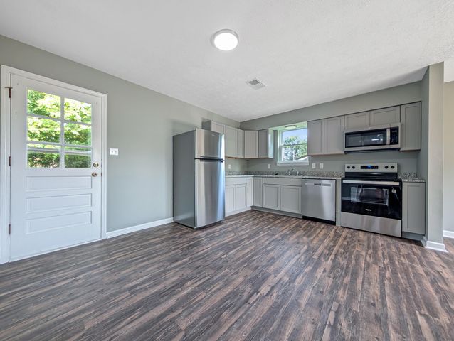 118 Kingsway Drive, Nicholasville, KY 40356