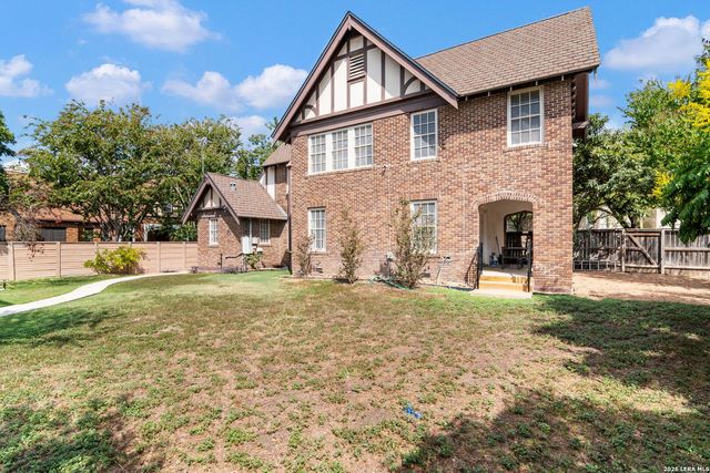 160 Terrell Rd, San Antonio, TX 78209