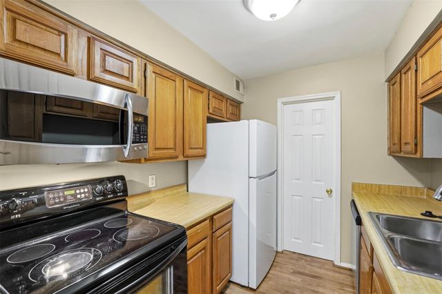 2507 Montrose Boulevard 23, Houston, TX 77006
