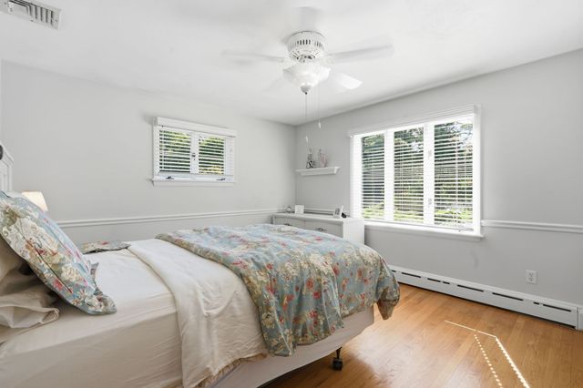 8 Shady Ln, Wilbraham, MA 01095