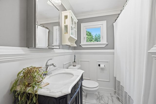 8 Shady Ln, Wilbraham, MA 01095