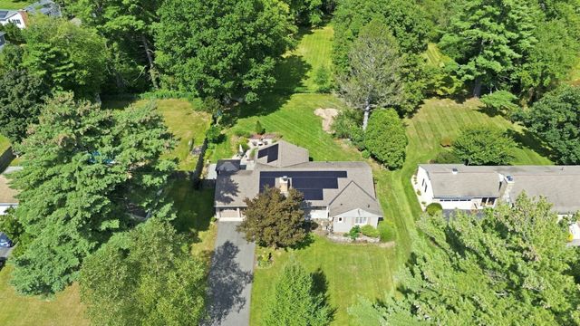 8 Shady Ln, Wilbraham, MA 01095