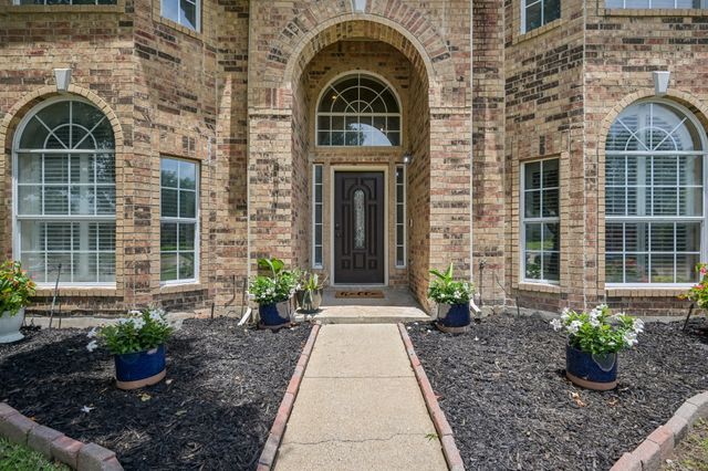 8405 Luna Drive, Rowlett, TX 75088