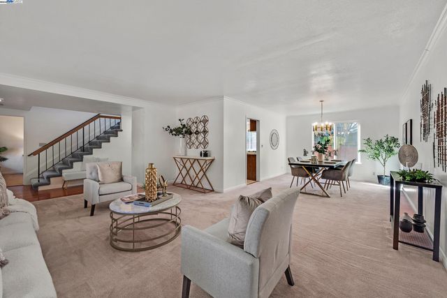 359 Cardona Cir, San Ramon, CA 94583