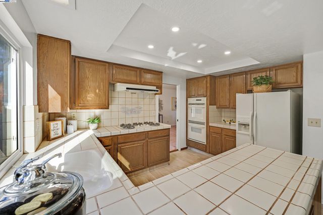 359 Cardona Cir, San Ramon, CA 94583